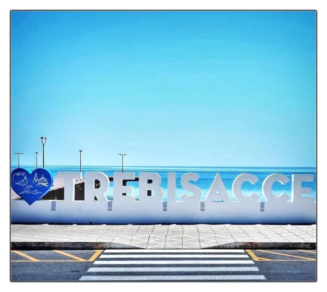Casa Vacanza Riviera Dei Saraceni 트레비사세 외부 사진